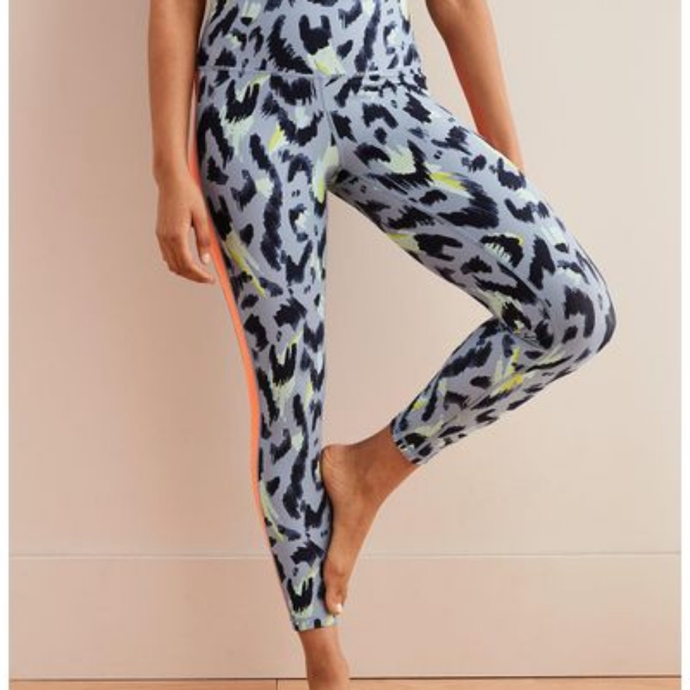 High Waisted Track 7/8 Leggings + Matching Sports Bra set